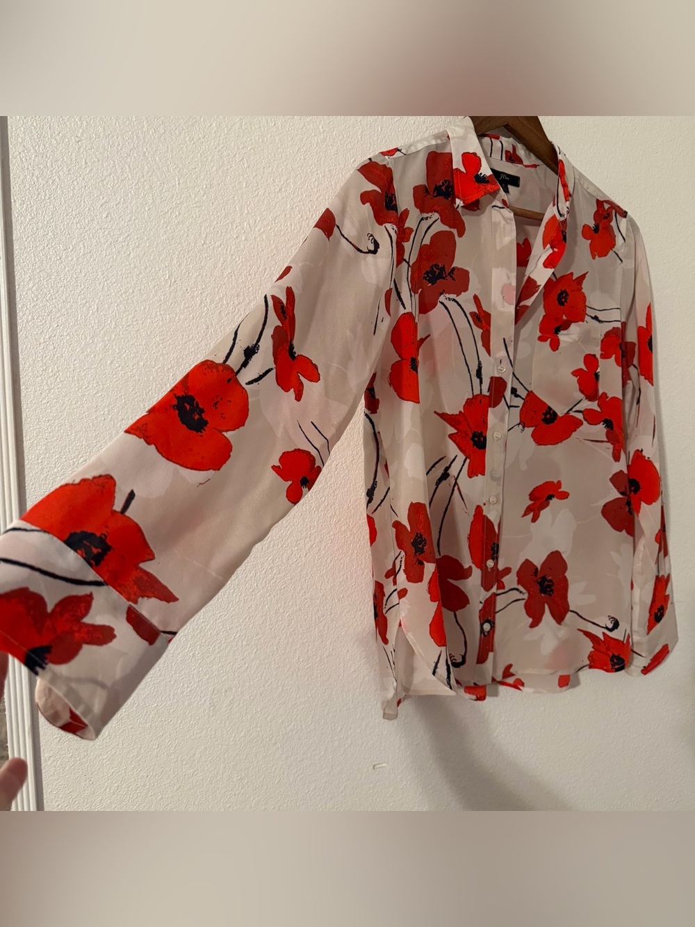 J Crew Silk Chiffon Poppy Print Button Up Long Sleeve Blouse Size 8 - Picture 5 of 10